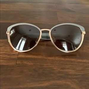 Marc by Marc Jacobs Two Tone Sunglasses -like new!